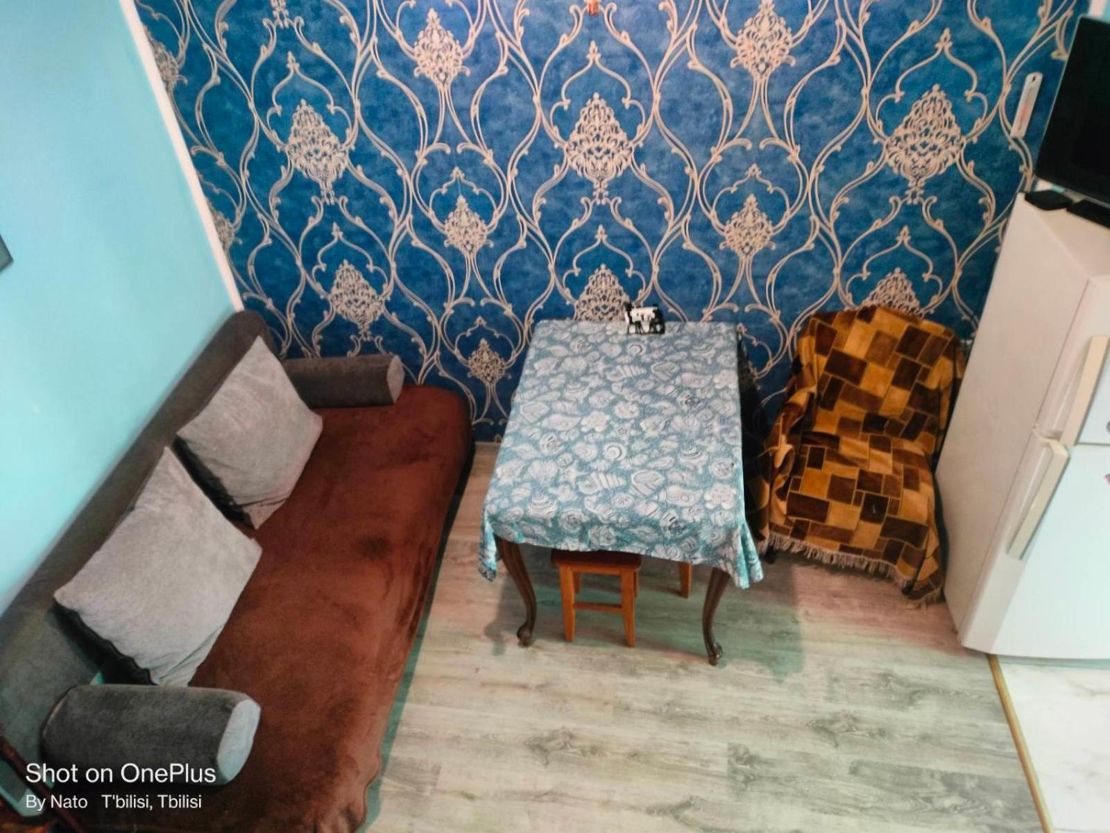 Guest House Nise Tbilisi Buitenkant foto