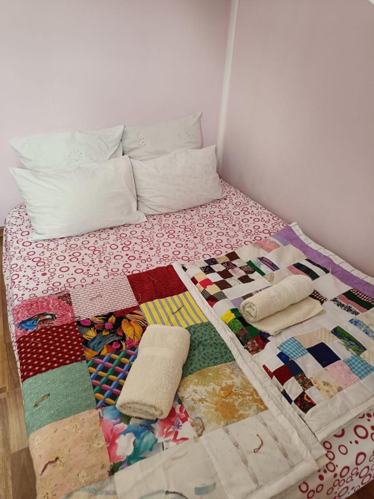 Guest House Nise Tbilisi Buitenkant foto