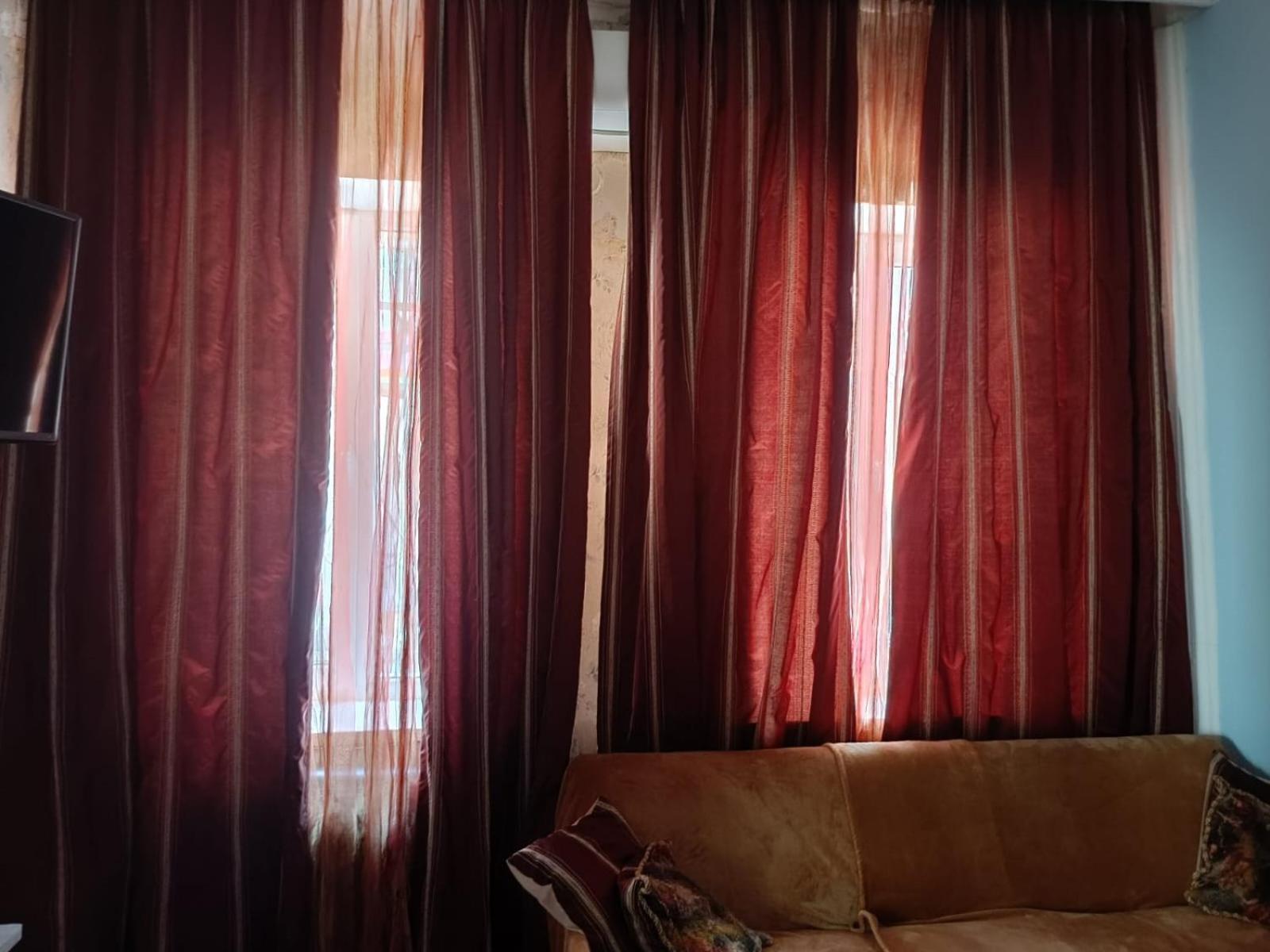 Guest House Nise Tbilisi Buitenkant foto